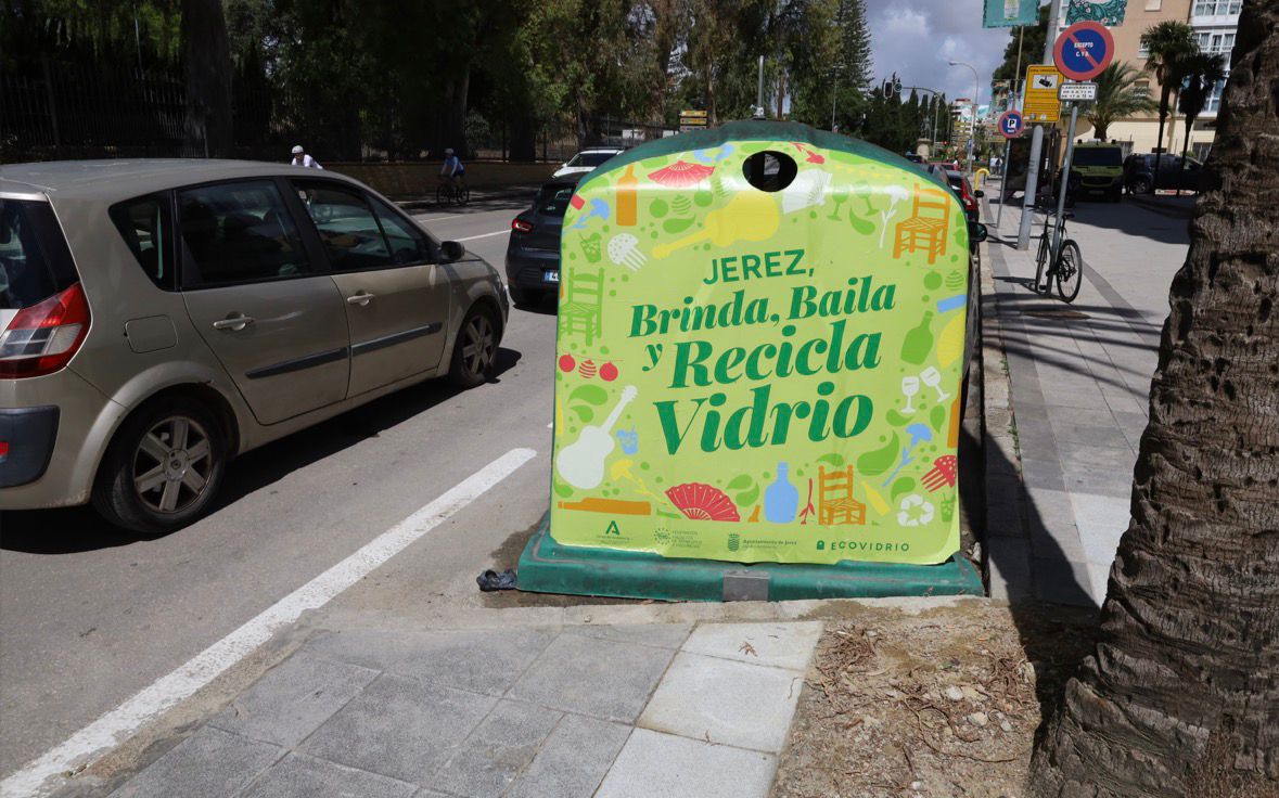 Ecovidrio ha instalado varios contenedores en los aledaños de la Feria