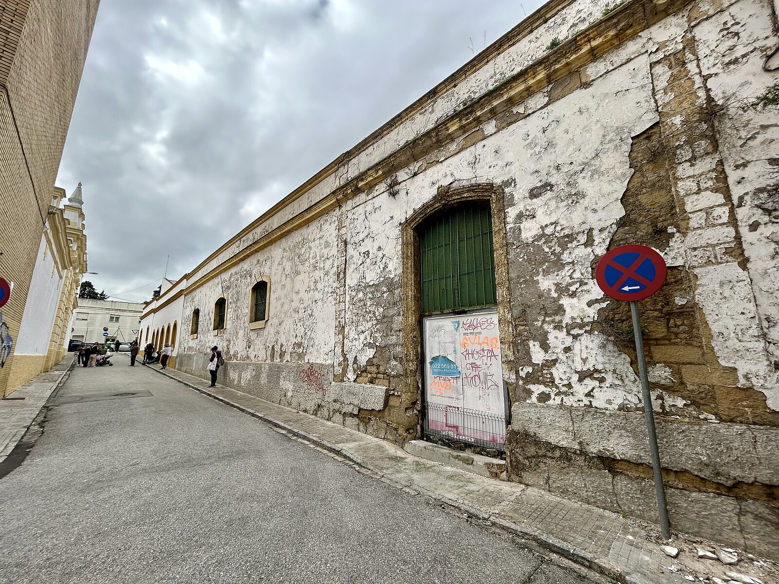 Se ha adjudicado el casco bodeguero de la calle Rayón