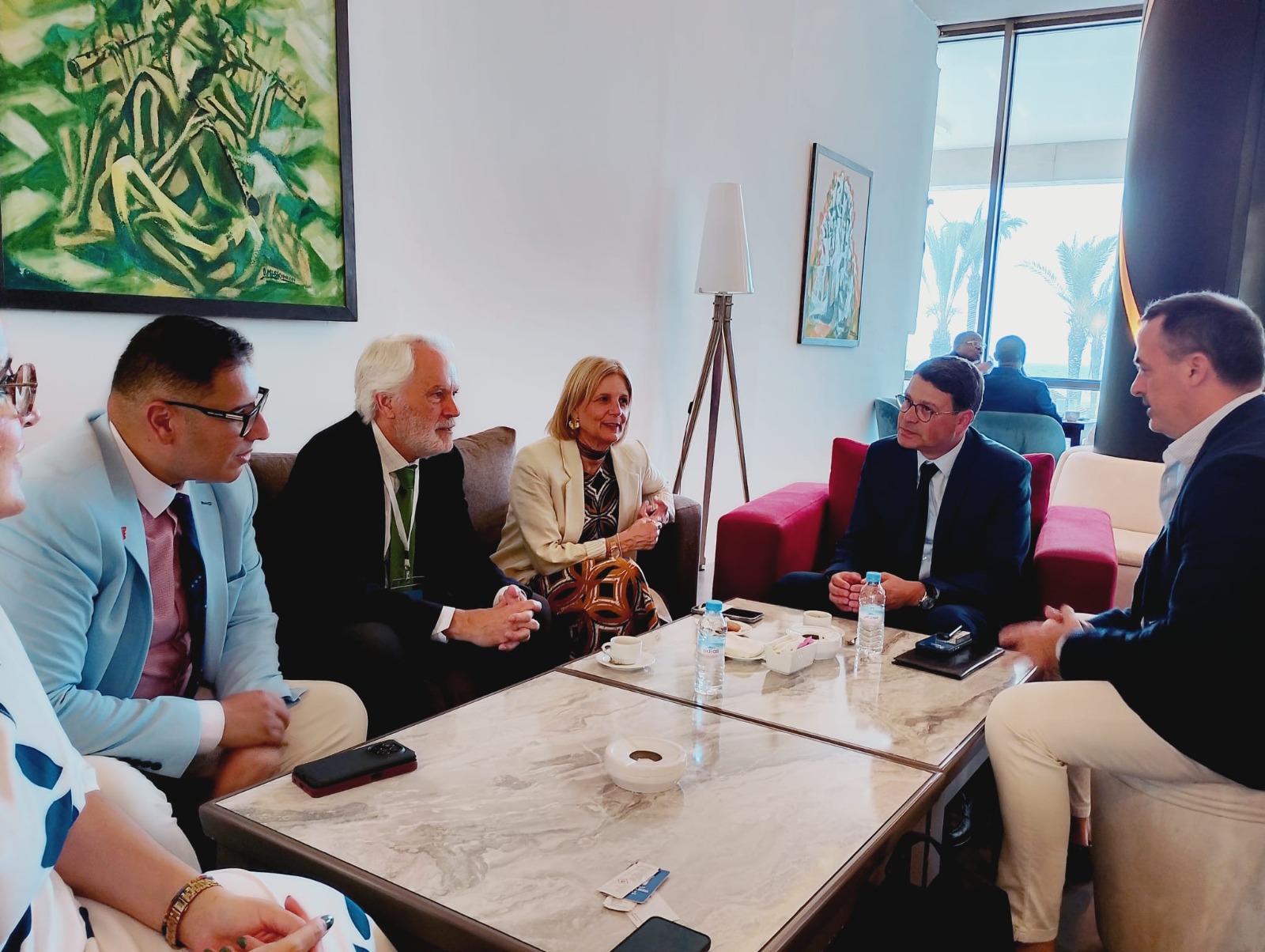 La alcaldesa ha mantenido una reunión con representantes del sector ecuestre de Marruecos