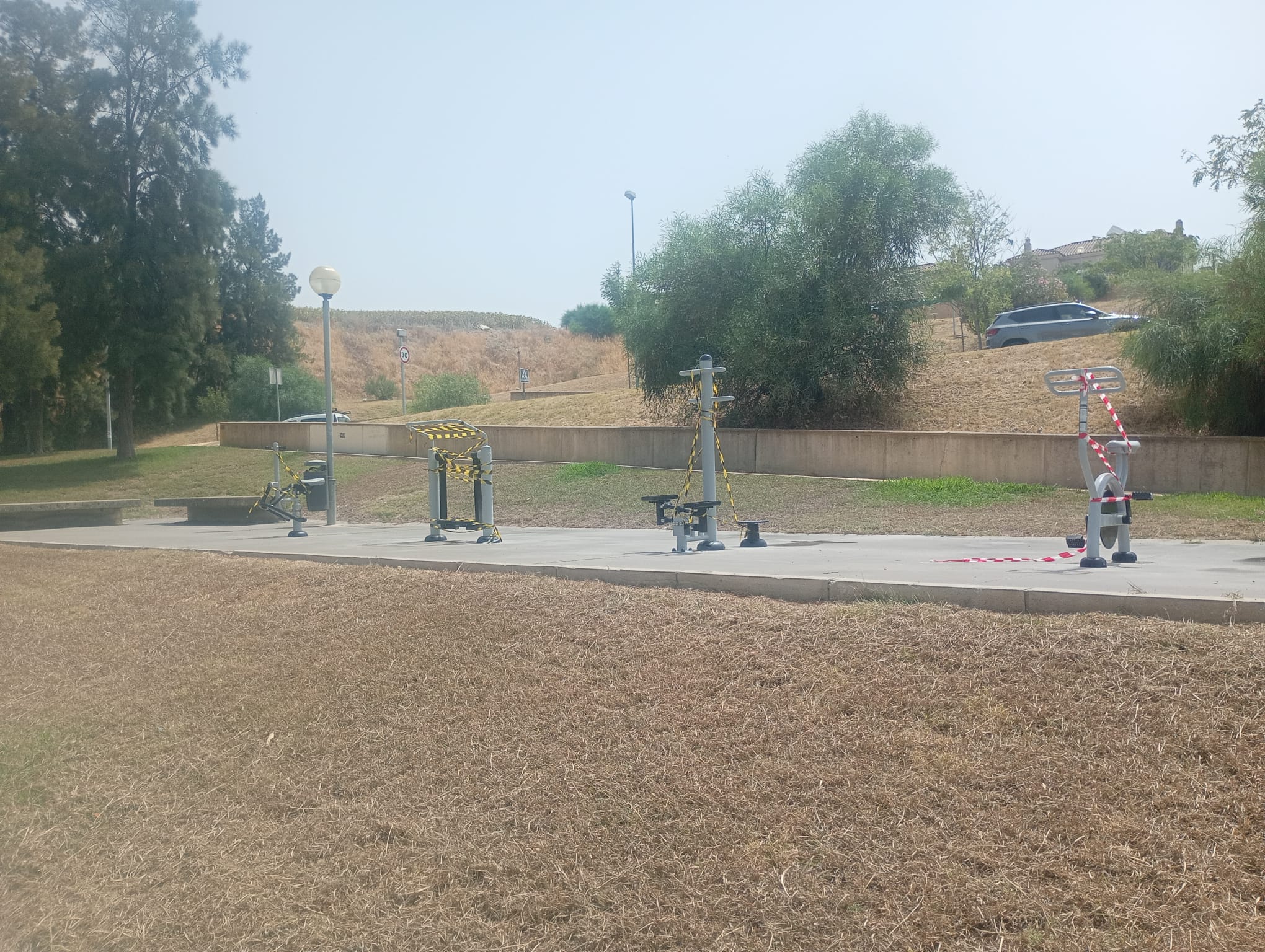El Ayuntamiento ha instalado un parque biosaludable en Los Villares
