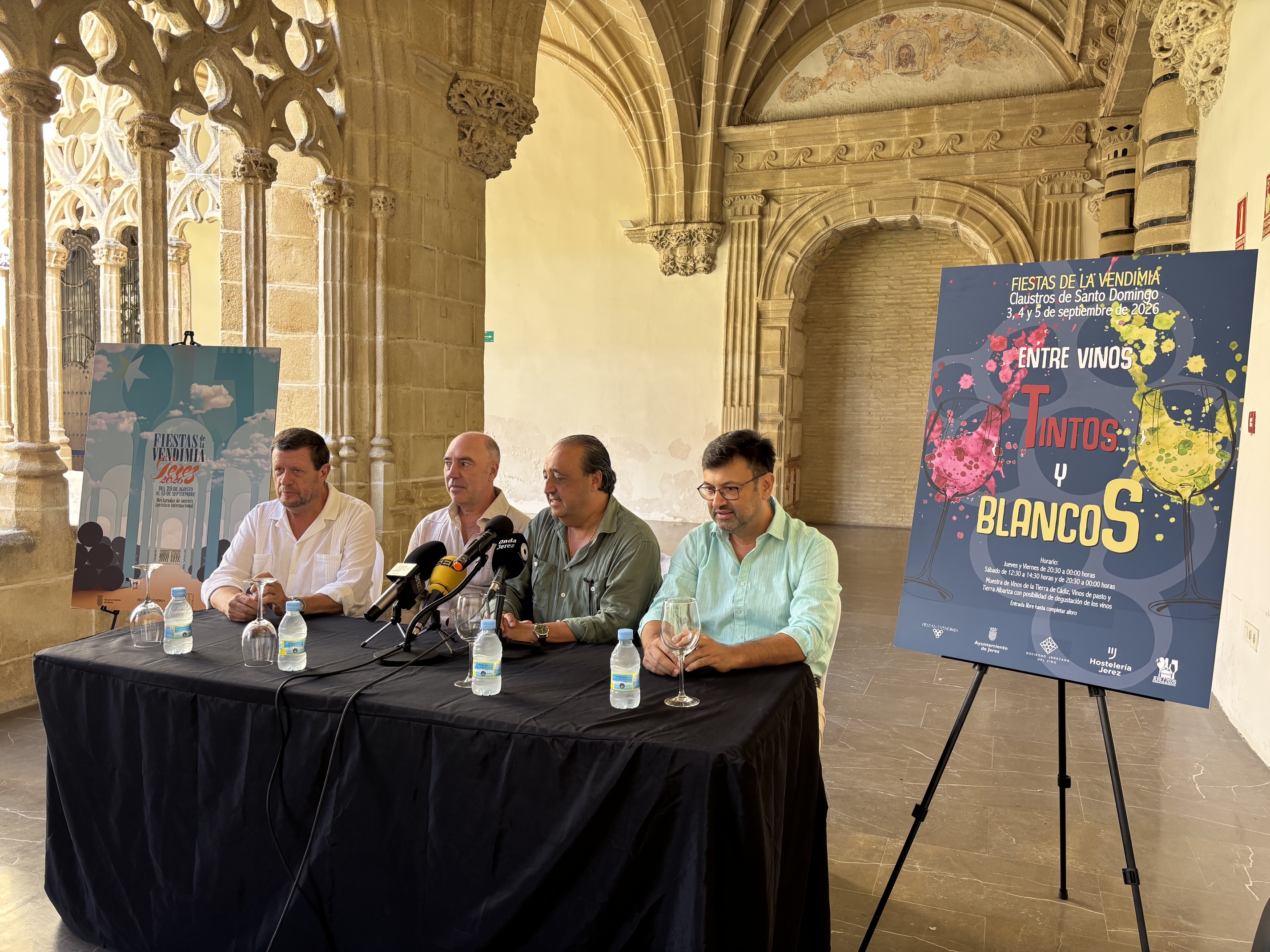 Francisco Zurita ha presentado la V edición de ‘Entre vinos tintos y blancos’  