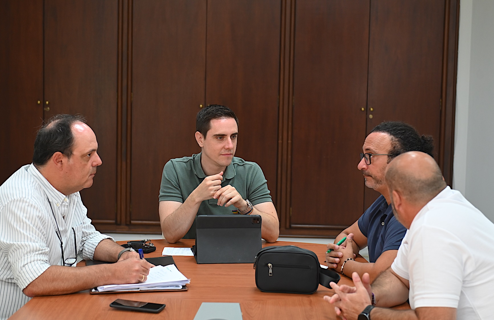 Jaime Espinar se reúne con la Asociación Teletaxi