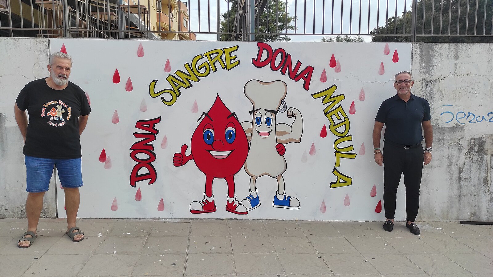 El delegado de Deportes presenta un segundo mural para la donación de sangre