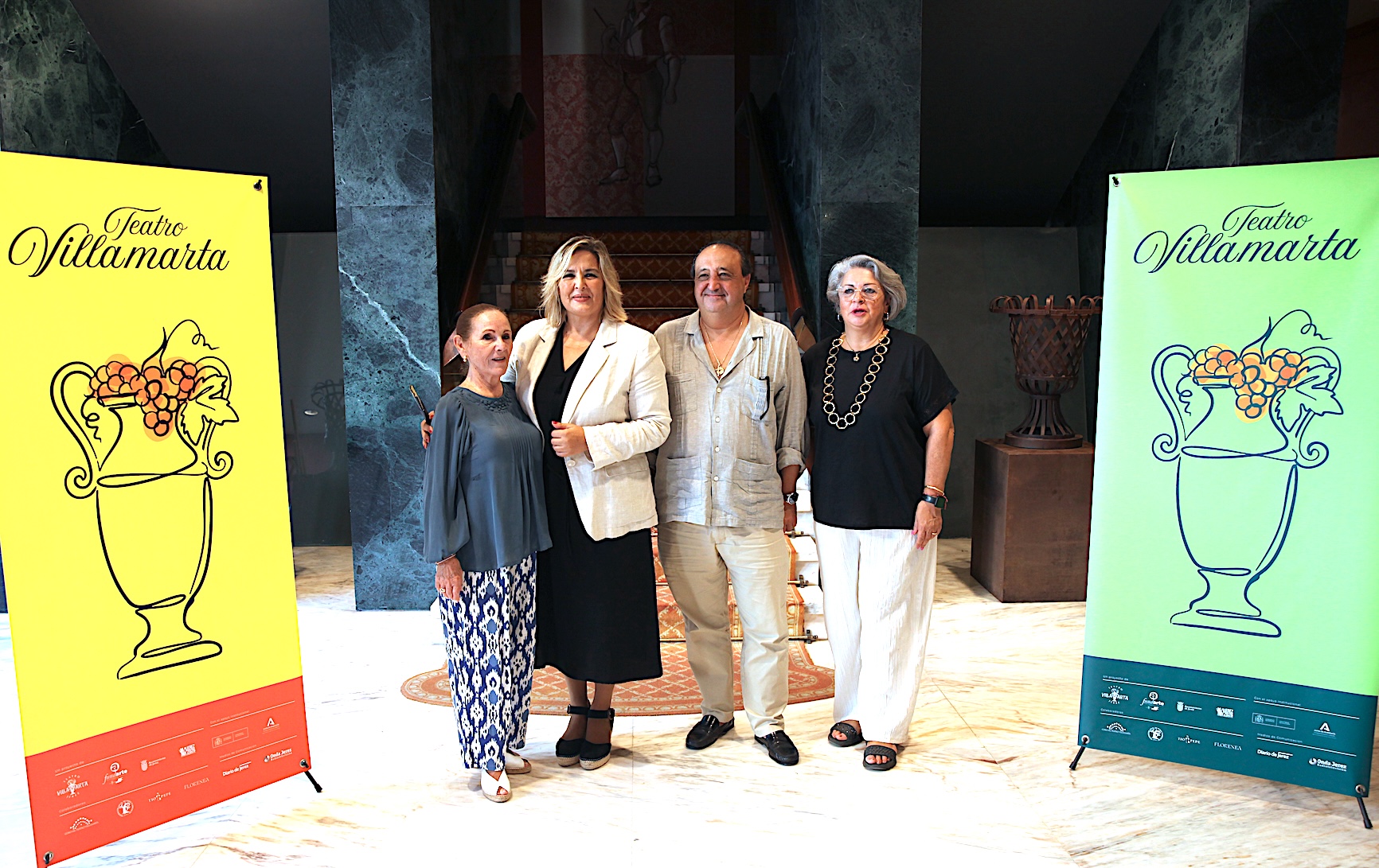 Francisco Zurita ha presentado la Gala del 25 aniversario de la academia de María del Mar Moreno