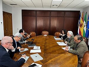 Reunión de trabajo Ayuntamiento UCA Oficina Técnica de la Capitalidad