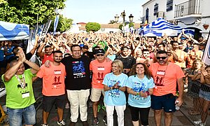 La alcaldesa asiste a la salida de la Carrera del Barro