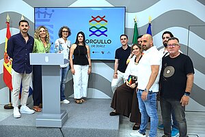 Jaime Espinar y Susana Sánchez presentan la programación del Día del Orgullo
