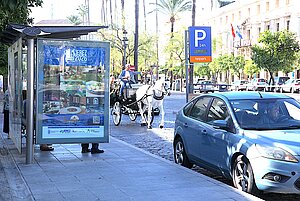 La Junta de Gobierno Local aprueba el inicio de contratación para la adjudicación de la concesión de publicidad en las marquesinas y los mupis