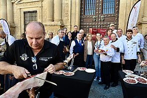 Cortadores de jamón solidarios