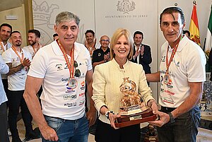 La alcaldesa ha ofrecido una recepción al equipo de Sherrypol