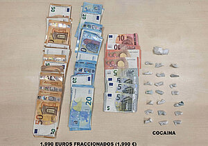 La Policía Local interviene a un individuo droga y dinero en efectivo