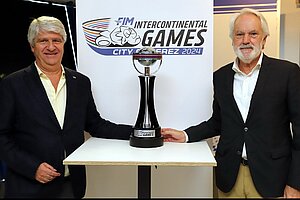 Agustín Muñoz asiste presentación International Games