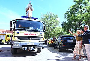 Archivo. La alcaldesa despide a los bomberos de Jerez