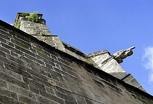 Fachada de San Dionisio
