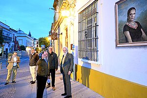 Agustín Muñoz ha mantenido un encuentro con vecinos de San Miguel