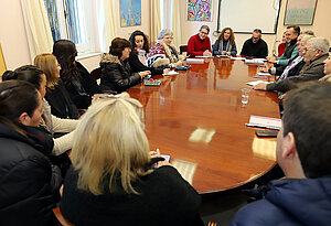 Archivo. Reunión con los delegados de las barriadas rurales