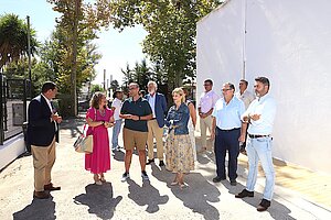 La alcaldesa durante la visita