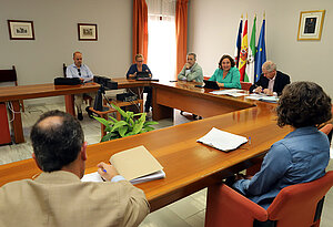 La delegada durante la reunión