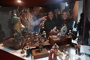 La alcaldesa y la consejera de Empleo visitan el Museo del Belén