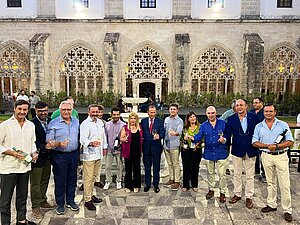 Brindis Actividad de Copa en Copa en Los Claustros de Santo Domingo