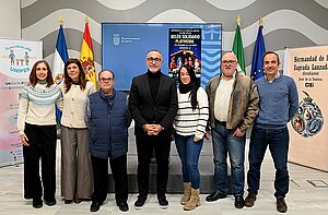 Tomás Sampalo presenta el Belén Solidario de La Lanzada