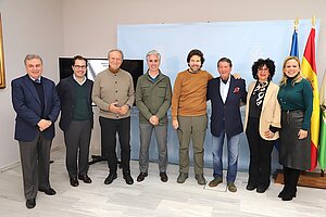 Foto de familia de la rueda de prensa de presentación de la Gala