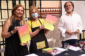 Alcaldesa asiste al III Encuentro de mujeres gitanas en el flamenco