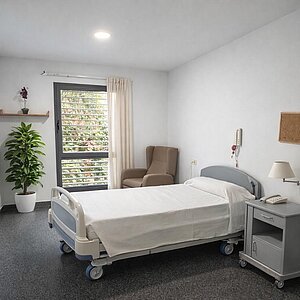 El Centro de Acogida San José ha estrenado nuevo mobiliario