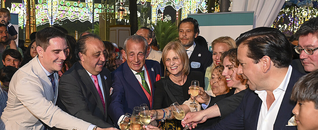 Alcaldesa inaugura el Alumbrado de la Feria del Caballo