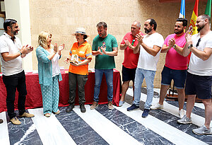 Alcaldesa felicita al personal de Parques y Jardines