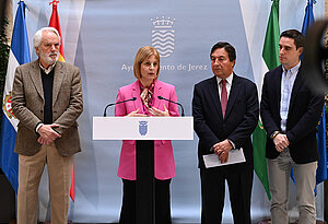 La alcaldesa durante la rueda de prensa