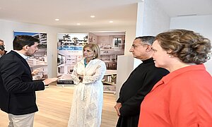 Archivo. La alcaldesa visita promotores viviendas en La Milagrosa