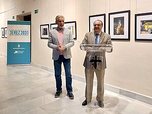 El delegado de Cultura en la inauguración de la exposición