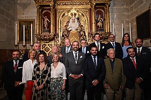 Alcaldesa asiste entrega Volante de Oro