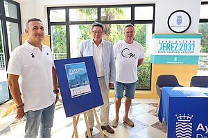 El delegado de Deportes durante la presentación