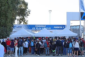 Más de 56.000 personas han utilizado el autobús para desplazarse al Circuito