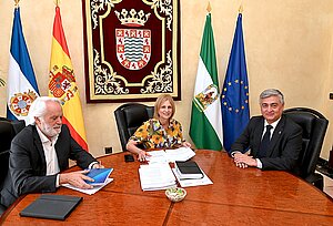 Alcaldesa recibe al nuevo vicepresidente de Cirjesa