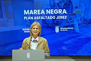 La alcaldesa informa de una nueva marea negra