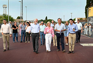 La alcaldesa durante la visita