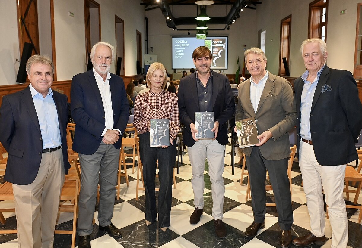 Jerez celebra su Capitalidad Gastronómica con el libro 'Cocina con Jerez' del chef Javier Muñoz