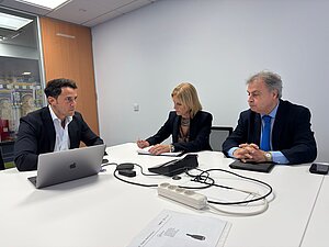La Alcaldesa ha mantenido una reunión con la compañía Ryanair