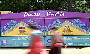 El Punto Violeta ha recibido a 1.302 personas en los primeros días de la Feria