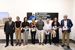Archivo. La alcaldesa asistió a la inauguración de la exposición del I Certamen de Pintura
