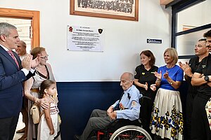 La alcaldesa ha asistido al homenaje a Pedro Serrano
