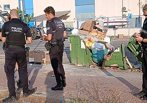 La Policía Local ha levantado acta de vertidos incontrolados