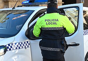 La Policía Local continúa con su campaña de control de patinetes