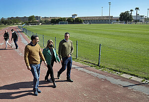 Obras renovación pistas atletismo anexo a Chapín