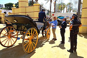 El punto de control ecuestre vela por la esencia del Paseo de Caballistas