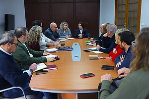 Nela García ha mantenido una reunión con sindicatos y comerciantes para la ZGAT