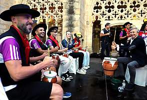Pilotos en la International Games en Los Claustros de Santo Domingo